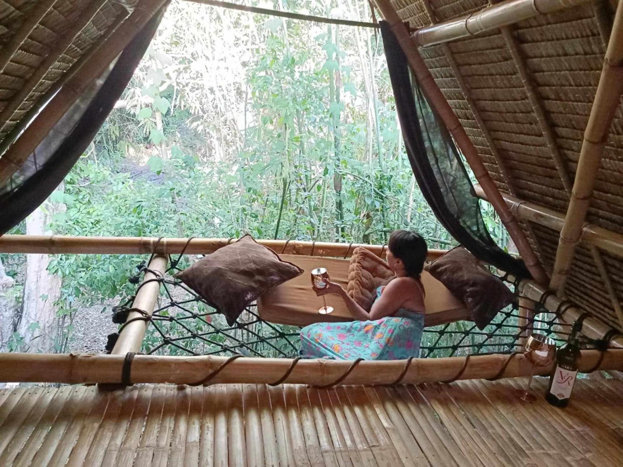 Ecocio Jungle Hostel Coron Exterior photo